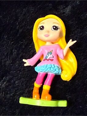 💖4/$25- Party Popteenies Blonde Doll Figure Unicorn Shirt Mini Doll Spin Master